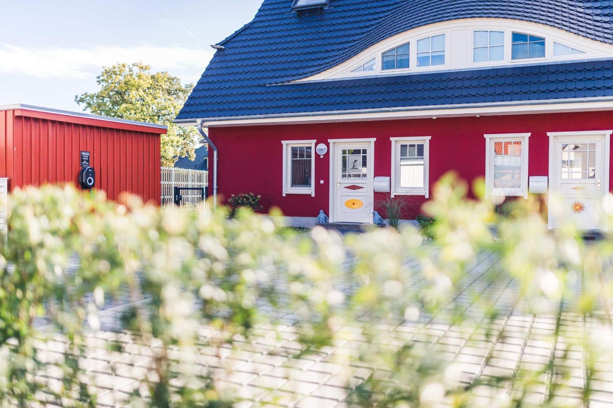Haus Pinguin Vila Zingst Exterior foto